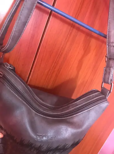 Cartera secret con diseño grabado - miniatura 4
