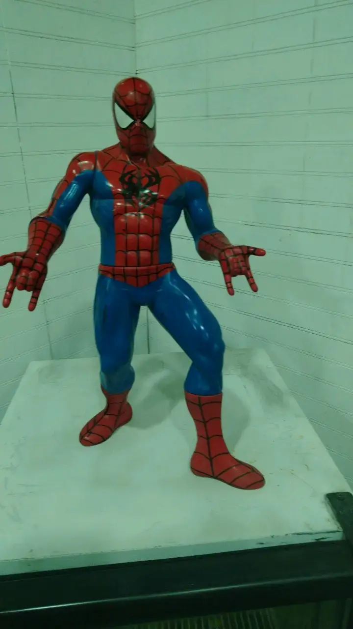 Figura de acción grande de Spider-Man - 2