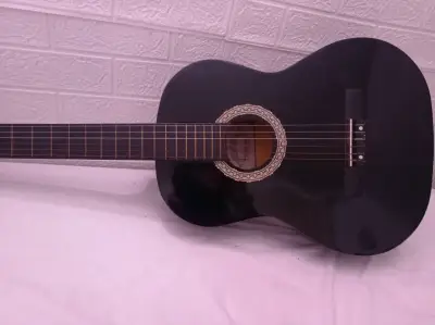 Guitarra clásica acústica negra - miniatura 1