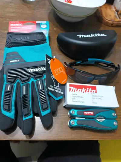 Set Makita guantes, lentes y multiherramienta. - miniatura 1
