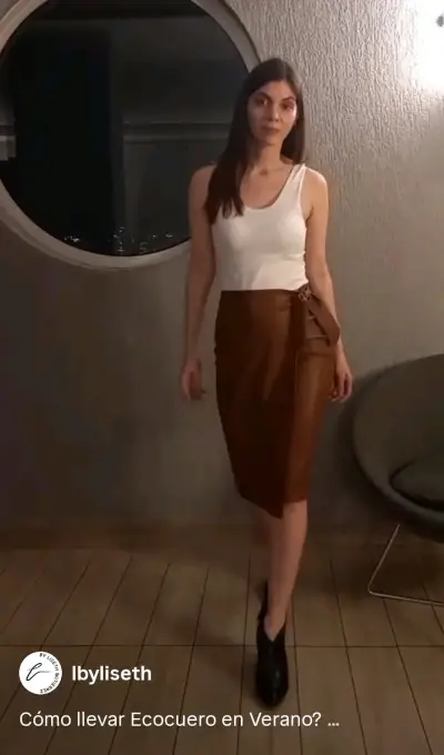 Falda midi de ecocuero en marrón y negro - miniatura 1