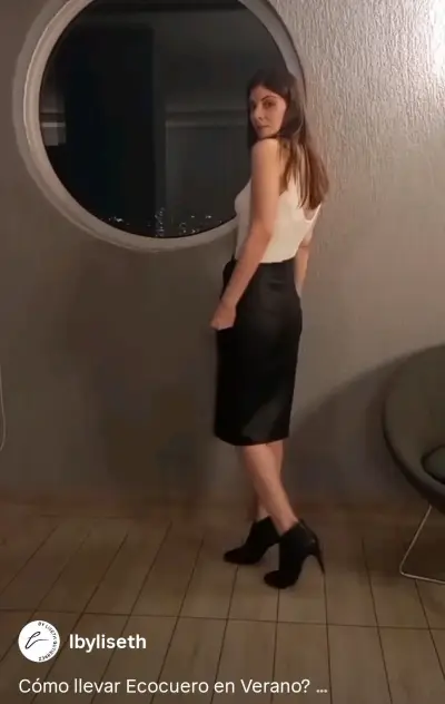 Falda midi de ecocuero en marrón y negro - miniatura 4