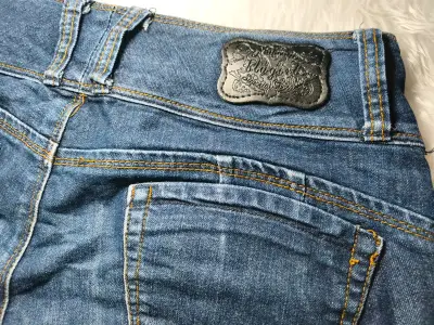 Jeans BluGirl tiro bajo talla 36-38 - miniatura 6