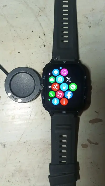 Smartwatch deportivo con cargador magnético - miniatura 3