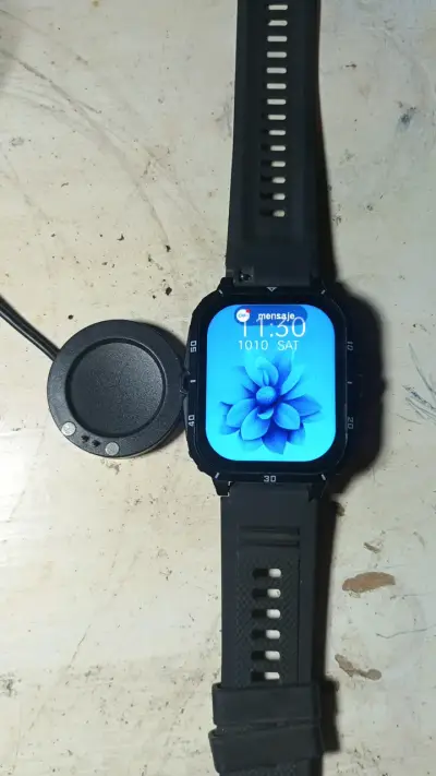 Smartwatch deportivo con cargador magnético - miniatura 4