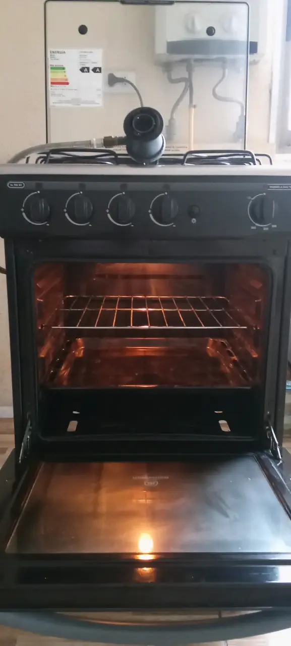 Cocina a gas Mademsa con horno y 4 quemadores - 3
