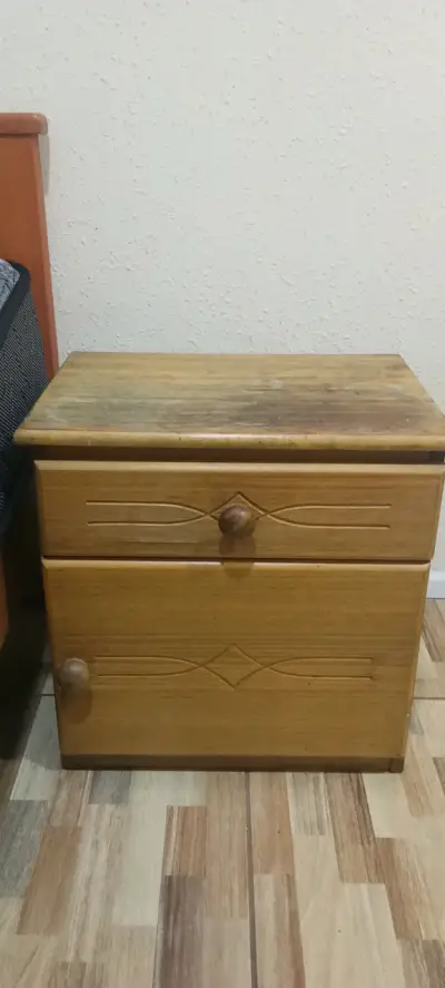 Cama matrimonial con colchón cómodo - miniatura 2