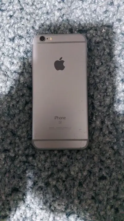 iPhone 6s con pantalla mala - miniatura 2