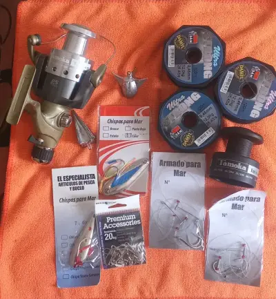 Kit de pesca con carrete Tamoka y accesorios - miniatura 1