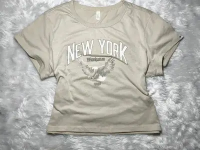 Polera corta beige Aesthetic talla S - miniatura 1