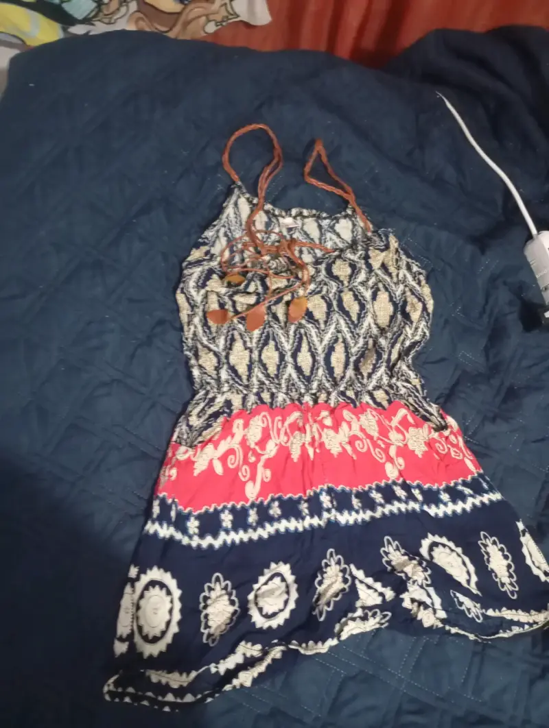 Vestido shorts bohemio estampado con tirantes