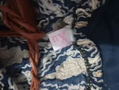 Vestido shorts bohemio estampado con tirantes - miniatura 2