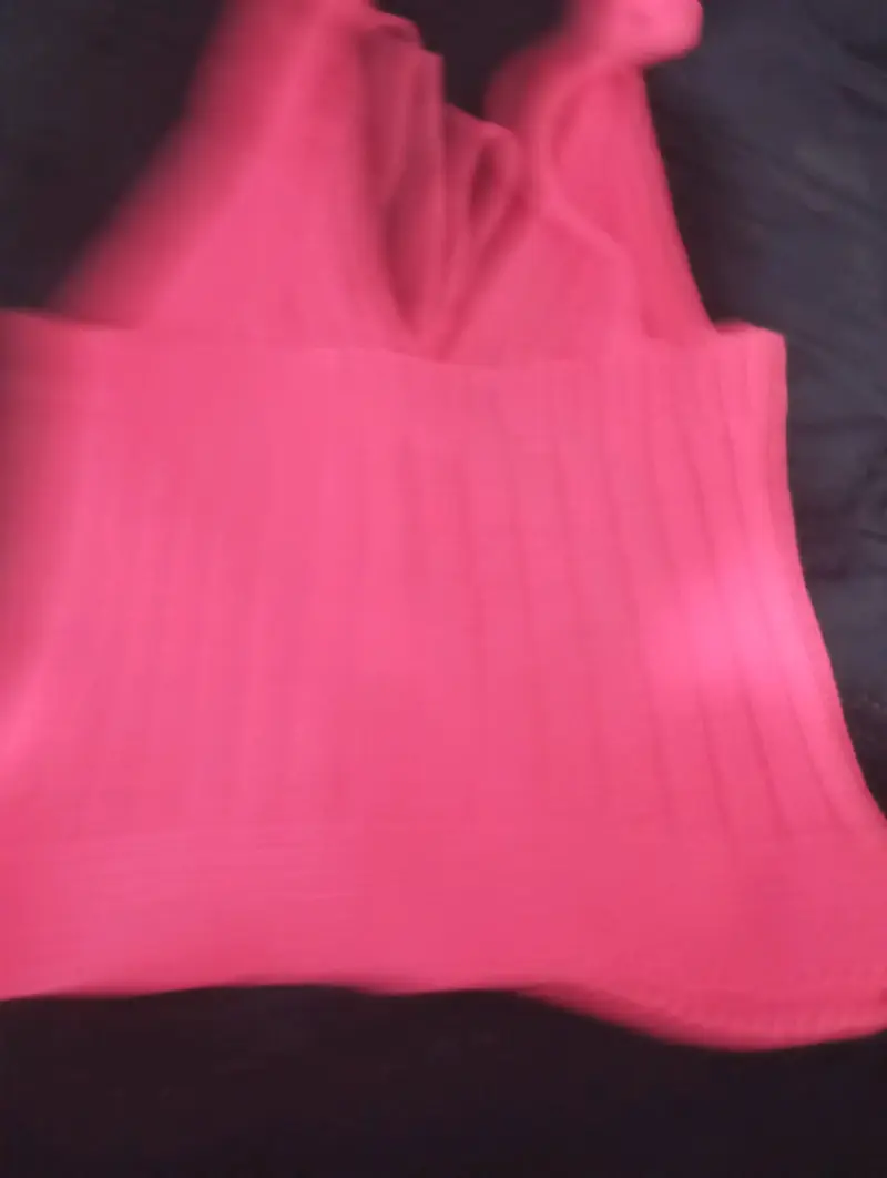 Top tejido rosa con diseño de lazo - 3