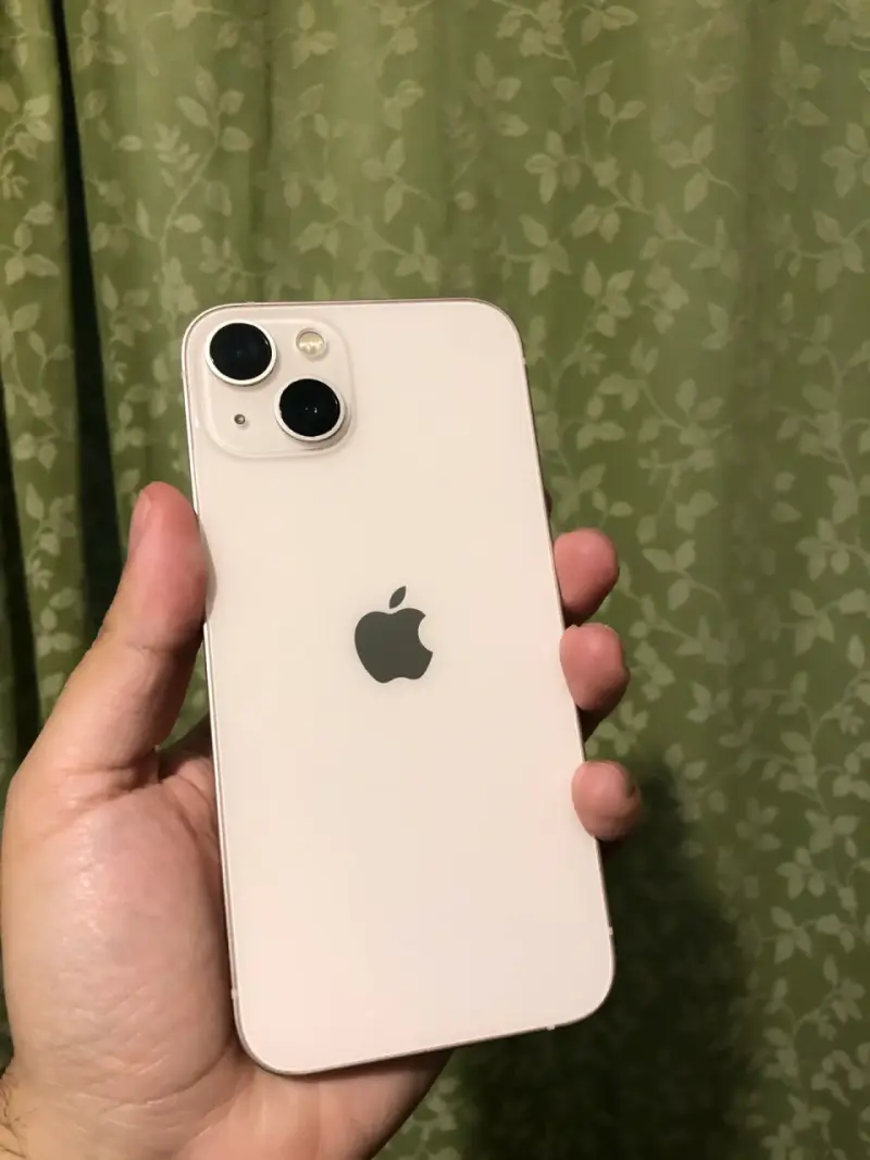 iPhone 13 128gb color rosado batería 100% - 2