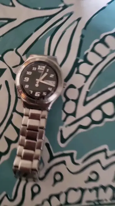 Reloj Swatch Irony Cuarzo Esfera Negra Vintage - miniatura 2