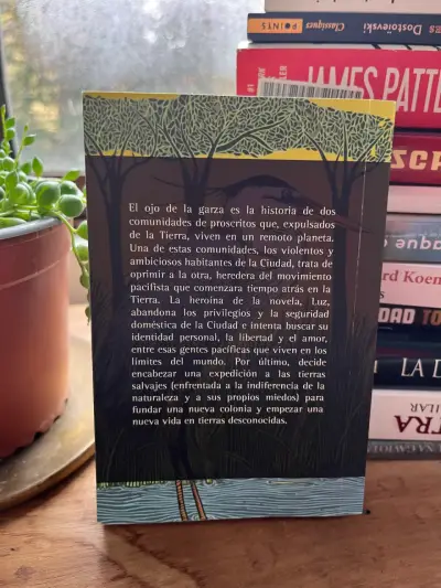 Libro 'El ojo de la garza' de Ursula K. Le Guin - miniatura 2