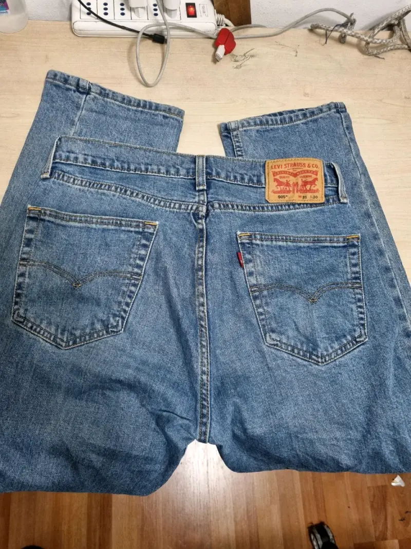 Jeans Levi's 505 clásicos azul W31 L30