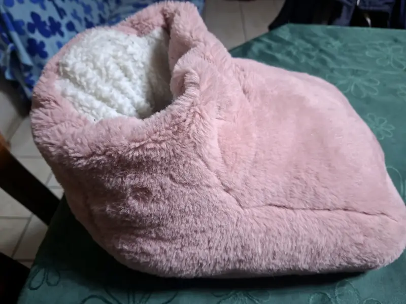Pantufla de felpa rosa para los pies - 2