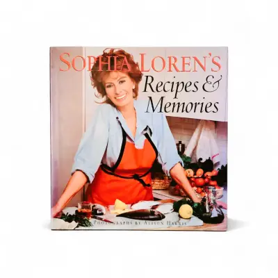 Libro de recetas y memorias de Sophia Loren - miniatura 1