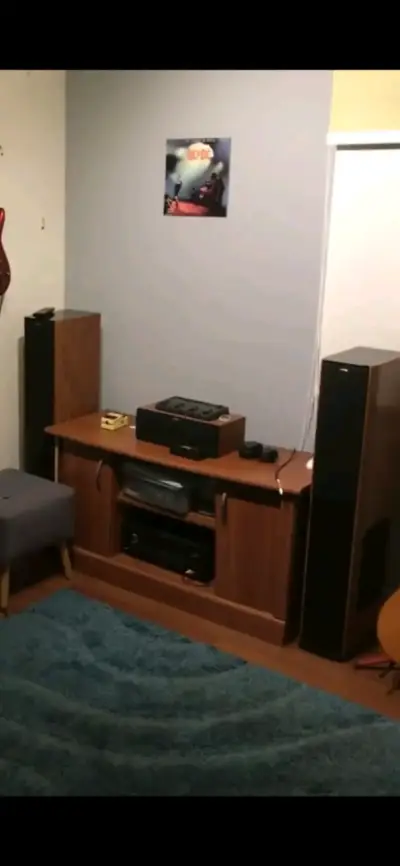 Sistema de Parlantes de Madera para Hogar - miniatura 1