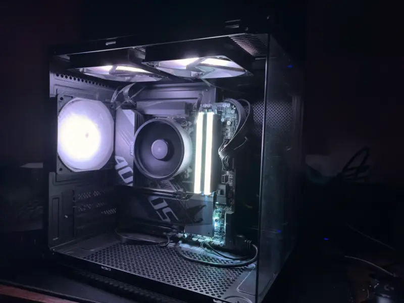 PC Gamer Ryzen 5 8600g 32Gb Ram DDR5 - 2