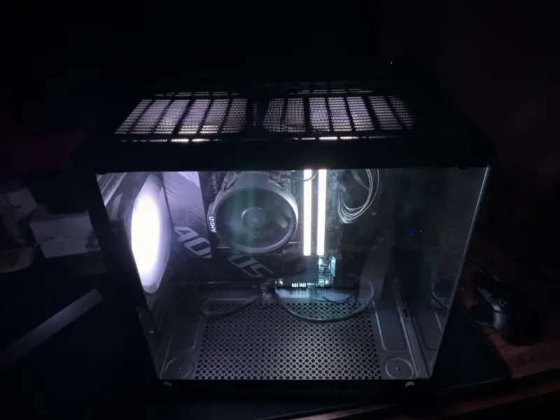PC Gamer Ryzen 5 8600g 32Gb Ram DDR5 - 4