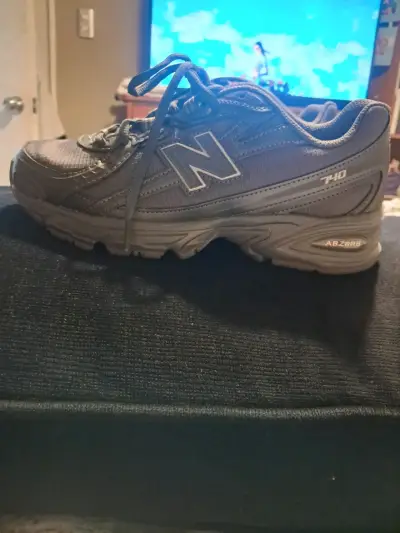 Zapatillas deportivas New Balance 740 grises - miniatura 1