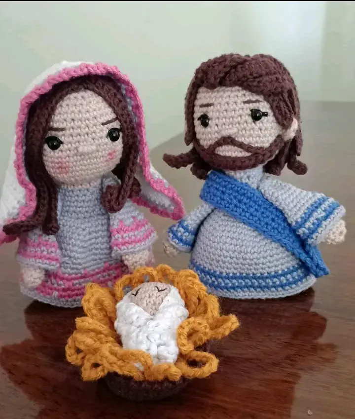 Conjunto de figuras de nacimiento tejidas a crochet - 2