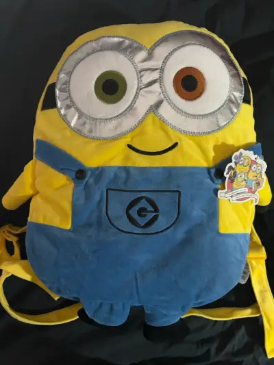 Mochila Minion para niños - miniatura 2