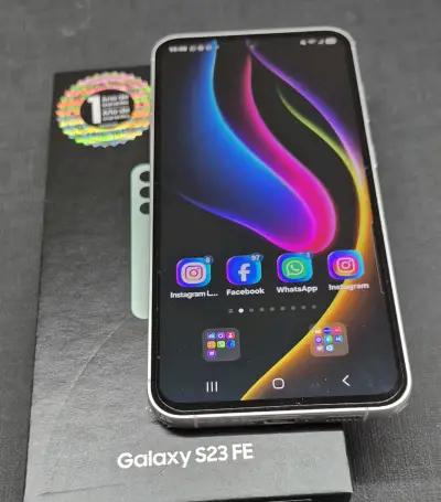 Samsung Galaxy S23 FE 256GB Mint - Impecable - miniatura 1