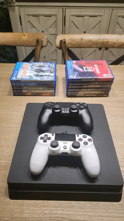 PS4 Slim 1TB + 2 Mandos + Lote 11 Juegos Físicos - miniatura 2