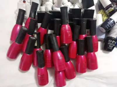 Lote de esmaltes de uñas OPI, Gelish y Masglo - miniatura 2