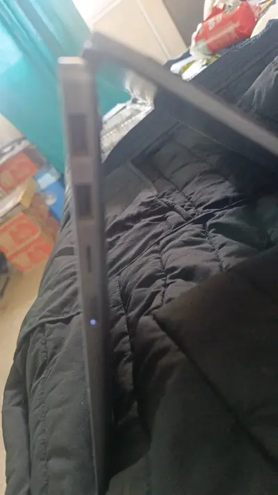 Laptop Lenovo Ideapad 5 Pro con AMD Ryzen 7 - miniatura 5