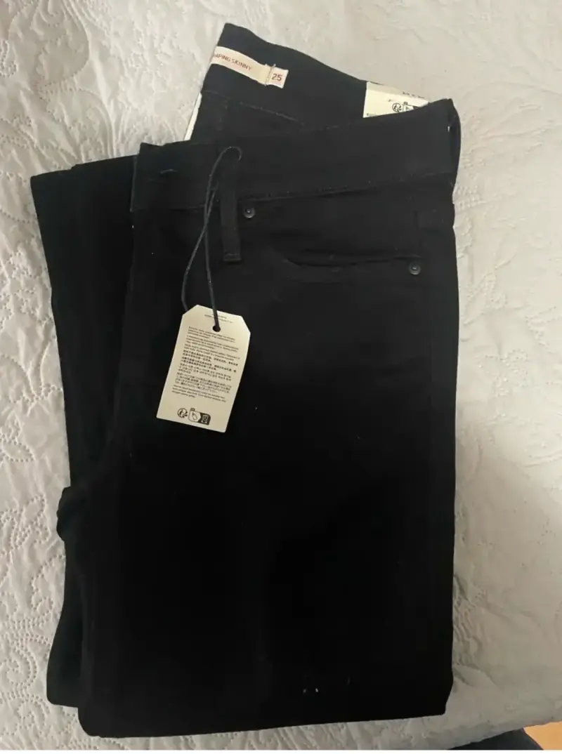 Vendo 5 Jeans American Eagle, Levi’s y Zara mujer - 4