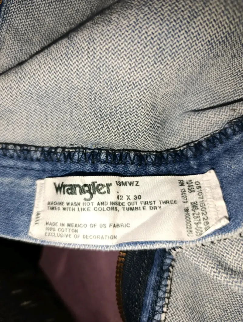 Jeans Wrangler azul claro para hombre - 4