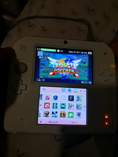 Consola Nintendo 2DS blanca con juegos incluidos - miniatura 5