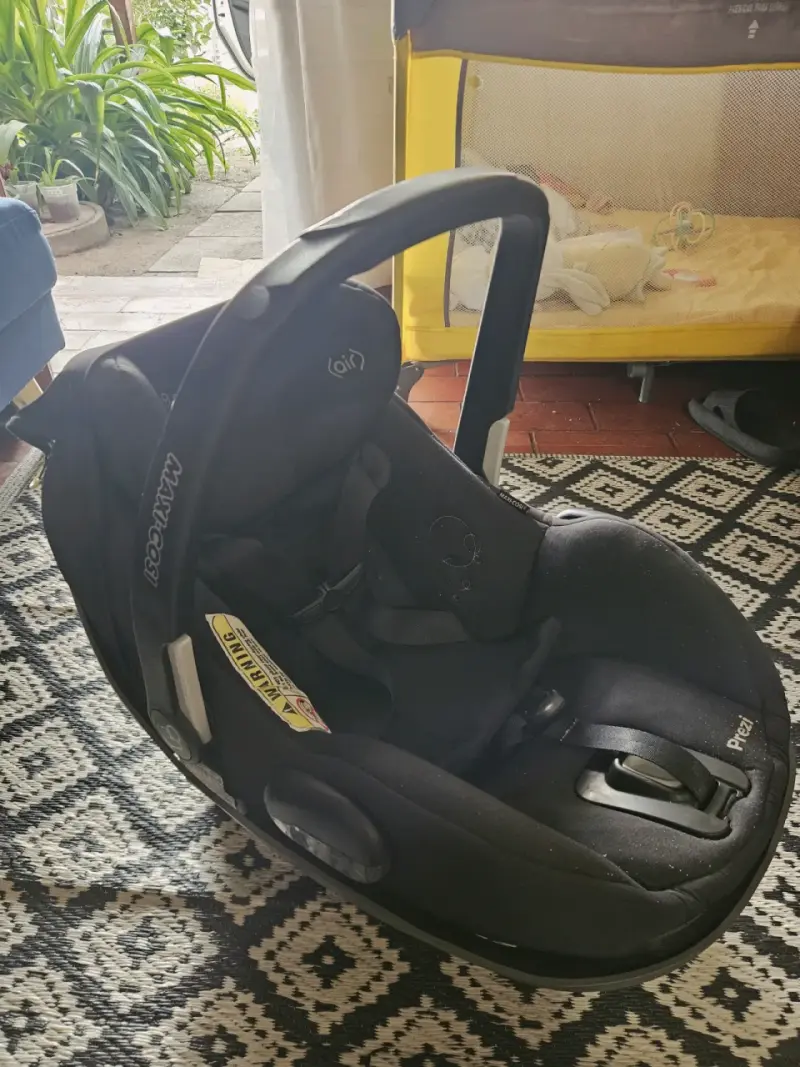 Silla de Auto para Bebé Maxi-Cosi Prezi Negra - 2