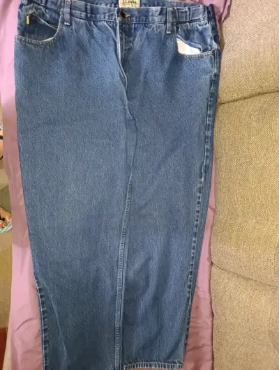 Jeans de mezclilla L.L. Bean para hombre - miniatura 3