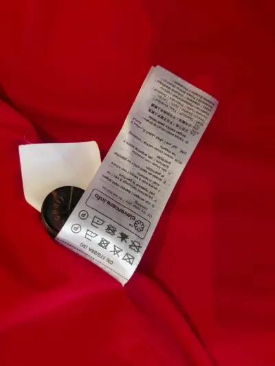 Abrigo rojo de lana con cierre y botones de madera Esprit - miniatura 5