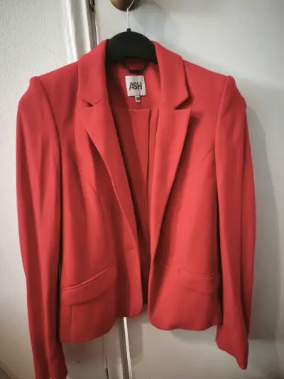 Blazer rojo ASH elegante para mujer talla 38 - miniatura 2