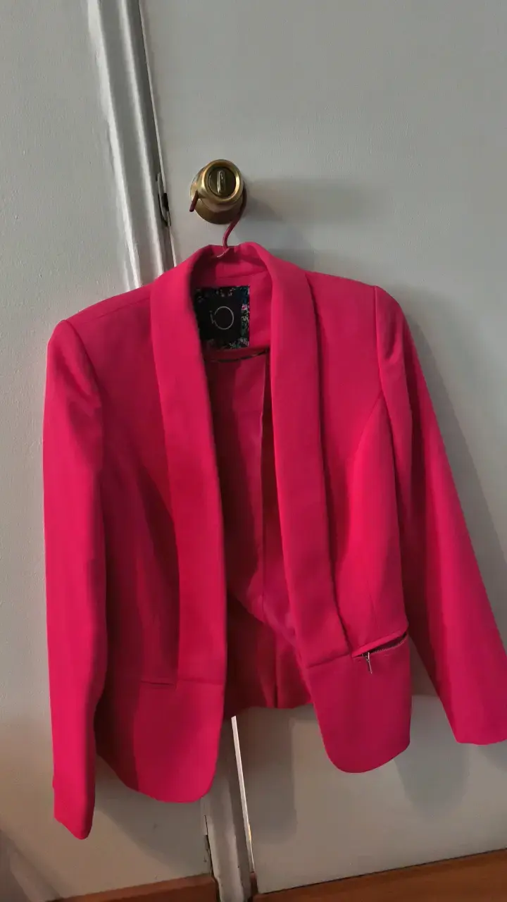 Blazer IO fucsia elegante para mujer, talla 38
