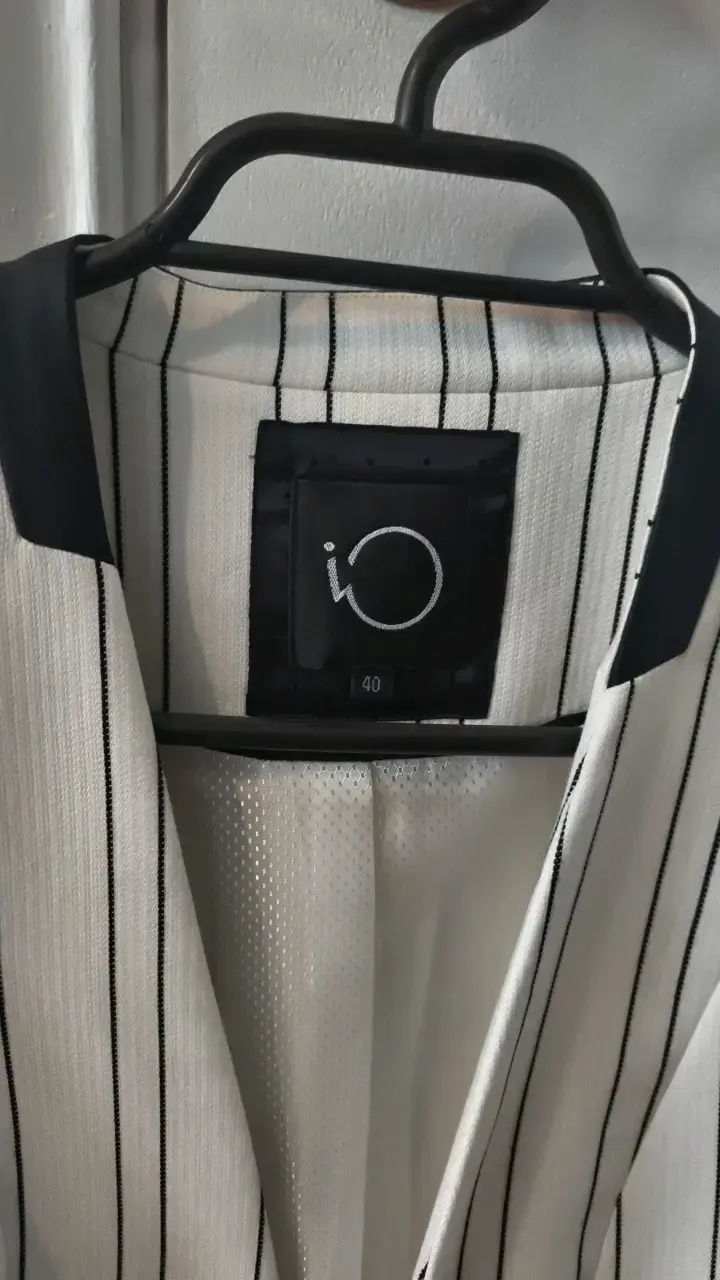 Blazer IO a rayas blanco y negro para mujer tallar - 2