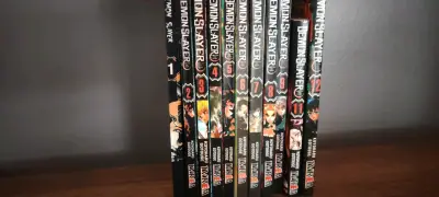 Colección de mangas Demon Slayer Tomos 1-12 - miniatura 1