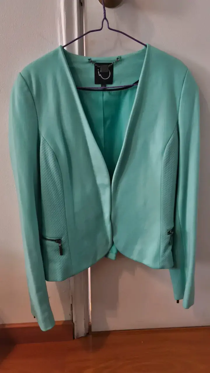 Chaqueta IO verde menta elegante para mujer