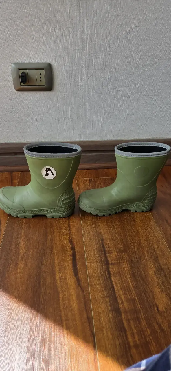 Botas de goma para lluvia para niño talla 31 - 2
