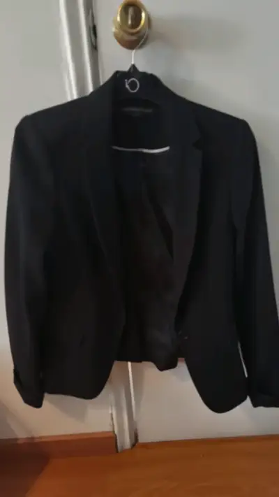Blazer negro para mujer Basement Basic - miniatura 1