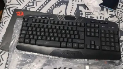 Teclado mecánico Redragon Harpe Pro RGB - miniatura 2