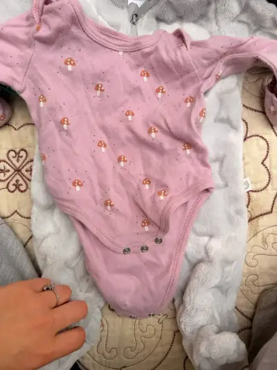 Ropa de Bebe de 0 meses a 8 todo barato - miniatura 2