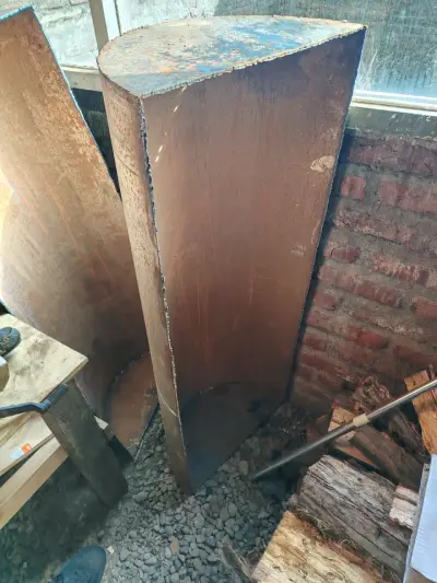 Plancha de acero curvada para construcción - miniatura 1
