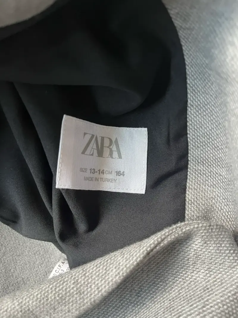 Blazer gris para hombre Zara en buen estado - 3